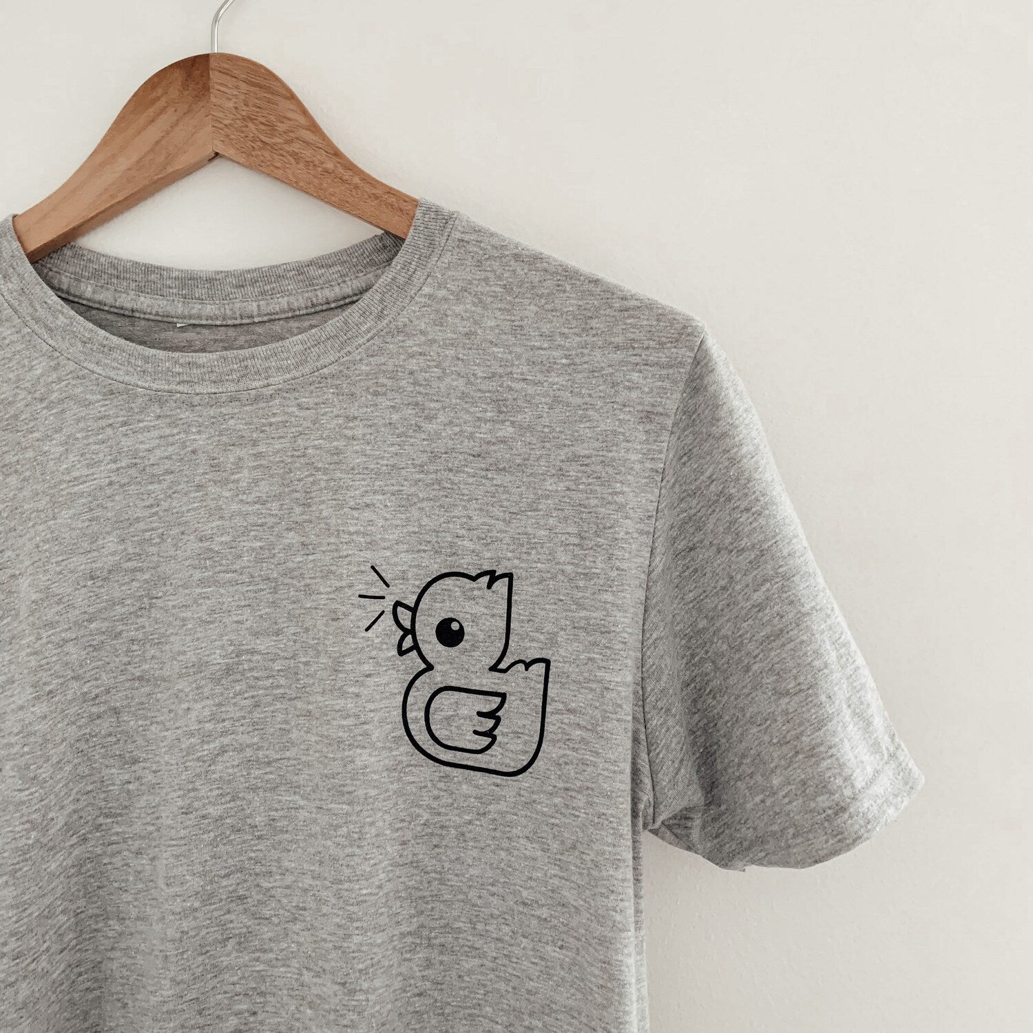 tshirt, basic tshirt, minimalist style, duck shirt, apparel, animal shirt, graphic tshirt, unisex clothing