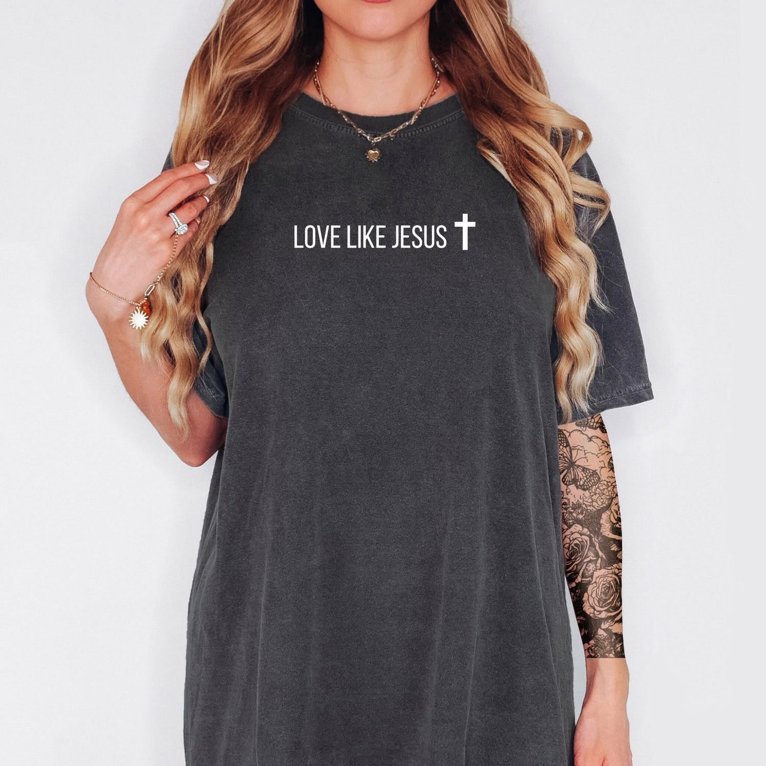 Love Like Jesus MInimalist T-Shirt Christian Tee For Men Aesthetic Minimal Christianity T-Shirt Jesus T Shirt Religious Gift Faith Cross Tee